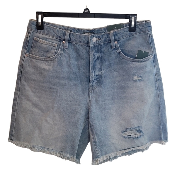 Wild Fable High Rise Bermuda Jean shorts - Picture 4 of 10
